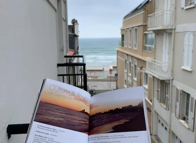 Idealement Situe, Duplex De Grande Qualite * 莱萨布勒-多洛讷