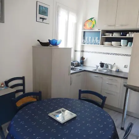 Idealement Situe, Duplex De Grande Qualite Les Sables-dʼOlonne