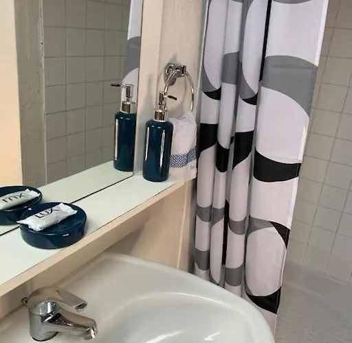 شقة Idealement Situe, Duplex De Grande Qualite *